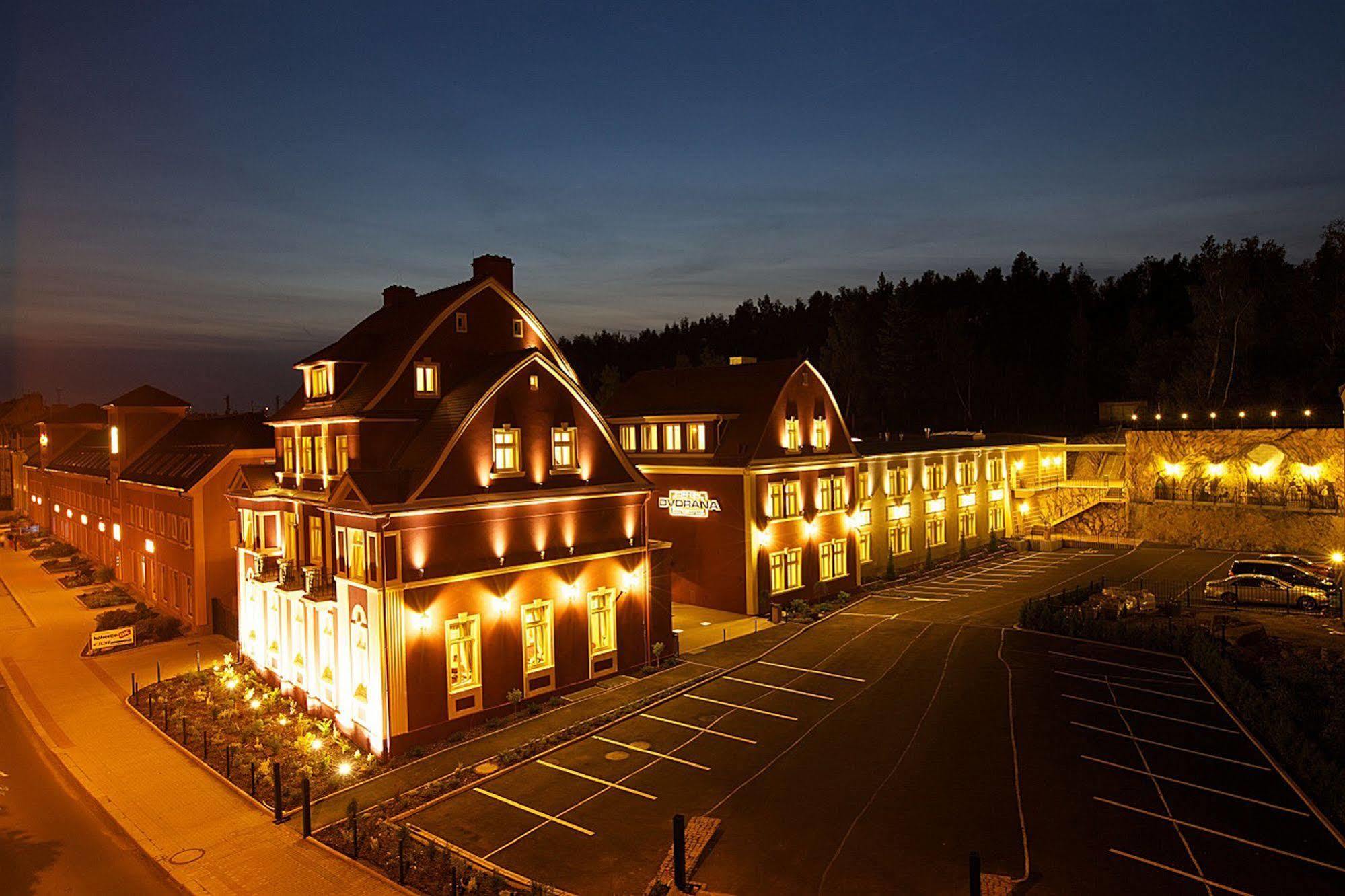 Hotel Dvorana Karlovy Vary Exteriér fotografie